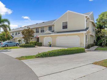 5302 Sapphire Valley