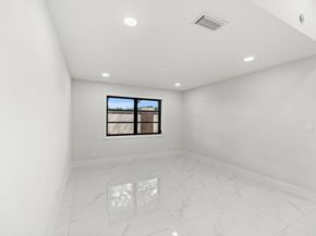 6078 Sunny Pointe Circle, Delray Beach FL 33484