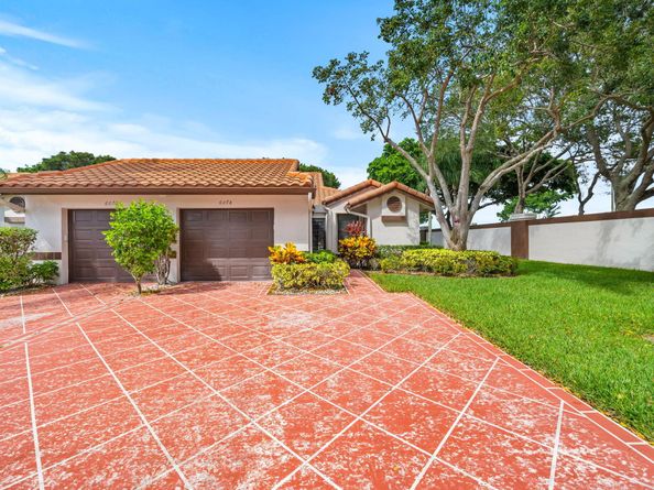6078 Sunny Pointe Circle, Delray Beach FL 33484