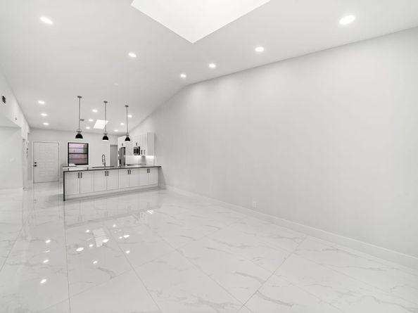 6078 Sunny Pointe Circle, Delray Beach FL 33484
