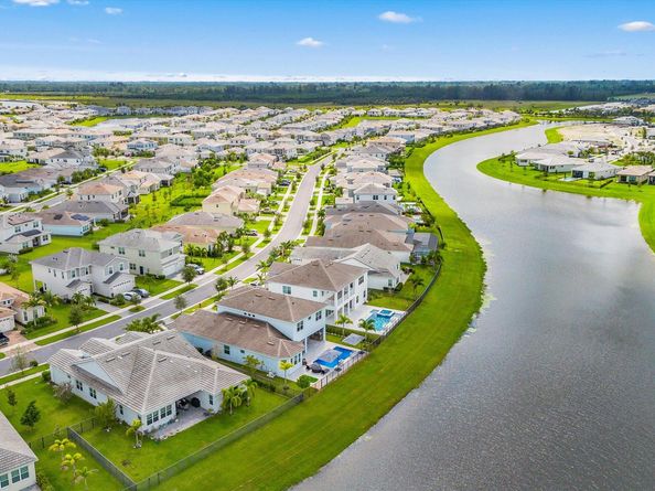 5603 Liberty Lane, Westlake FL 33470