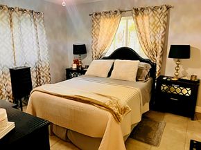 5907 NW 74th Ave, Tamarac FL 33321