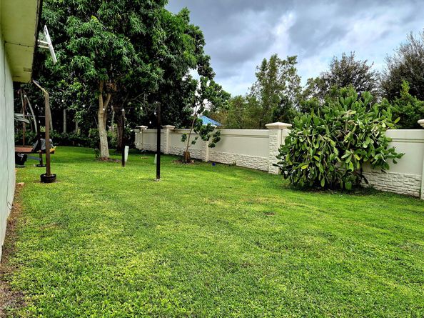 5907 NW 74th Ave, Tamarac FL 33321