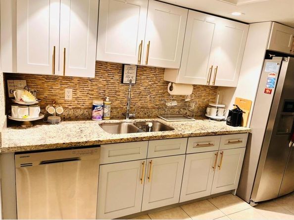 5907 NW 74th Ave, Tamarac FL 33321