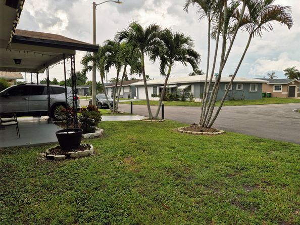 5907 NW 74th Ave, Tamarac FL 33321
