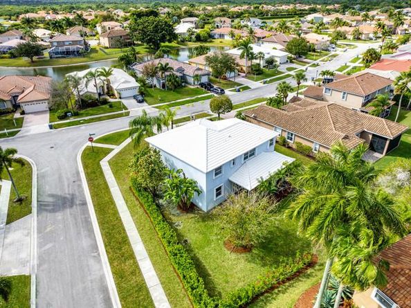 21958 Palm Grass Drive, Boca Raton FL 33428