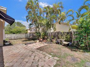 13829 NW 22nd St, Sunrise FL 33323
