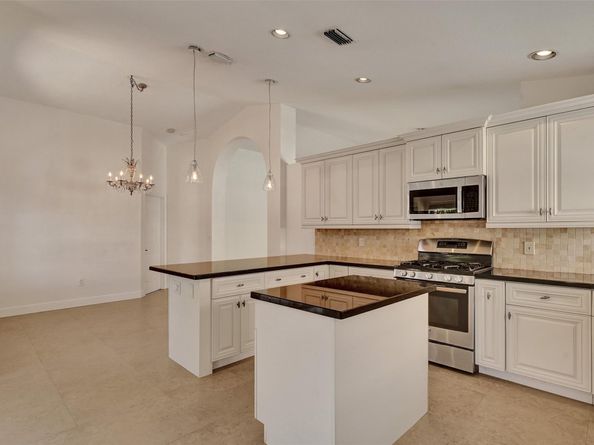 13829 NW 22nd St, Sunrise FL 33323
