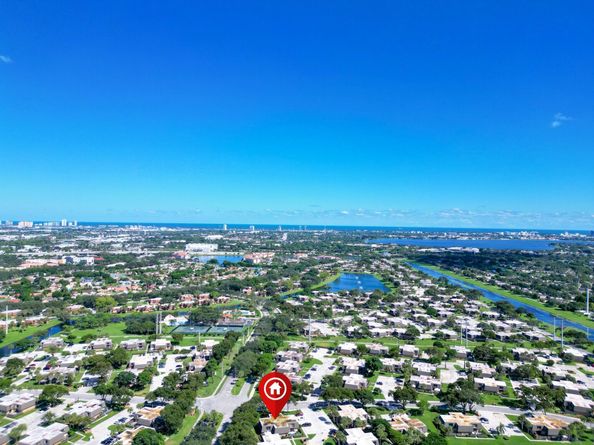 3231 32nd Way, West Palm Beach FL 33407