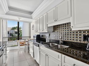 1004 Bridgewood Place, Boca Raton FL 33434