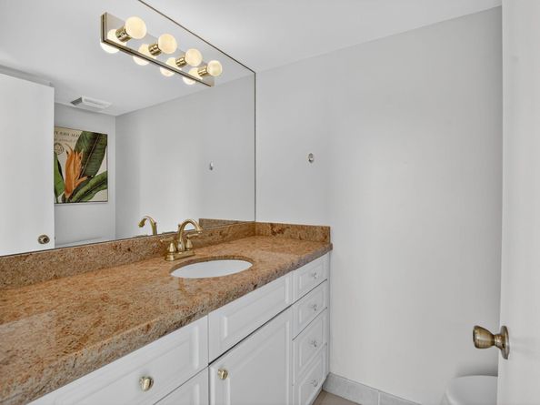 1004 Bridgewood Place, Boca Raton FL 33434