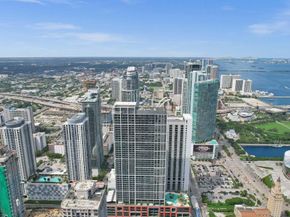 159 NE 6th Street 4813, Miami FL 33132