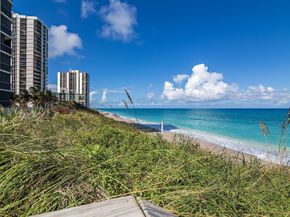 5380 N Ocean Drive 9d, Singer Island FL 33404