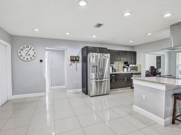7451 NW 21st Street, Sunrise FL 33313