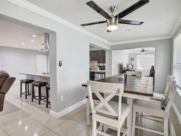 7451 NW 21st Street, Sunrise FL 33313