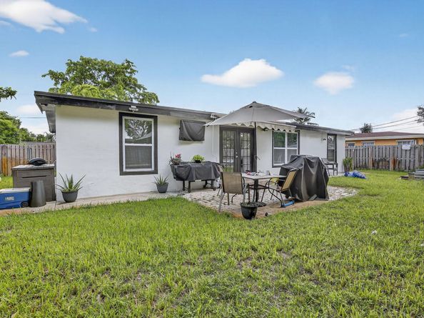 7451 NW 21st Street, Sunrise FL 33313