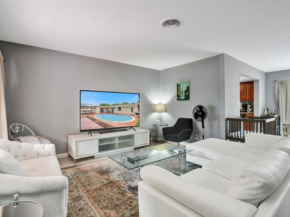 6210 NE 21st Rd, Fort Lauderdale FL 33308