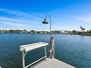 1454 Point Way, North Palm Beach FL 33408