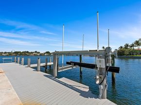 1454 Point Way, North Palm Beach FL 33408