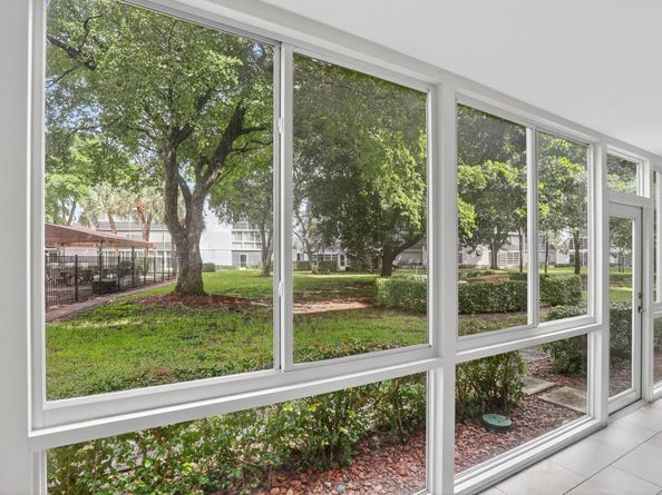 2003 Granada Dr F1, Coconut Creek FL 33066