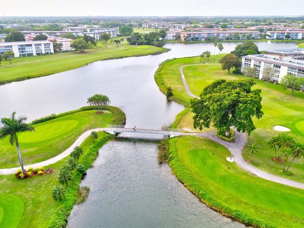 2003 Granada Dr F1, Coconut Creek FL 33066