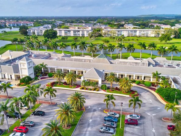 2003 Granada Dr F1, Coconut Creek FL 33066