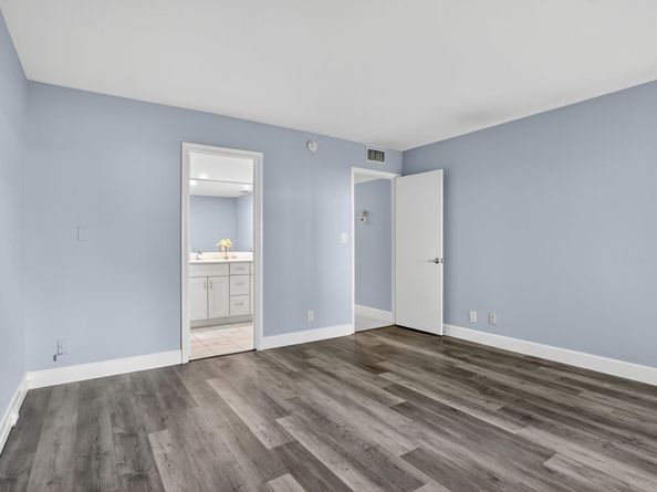 2003 Granada Dr F1, Coconut Creek FL 33066