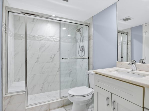 2003 Granada Dr F1, Coconut Creek FL 33066