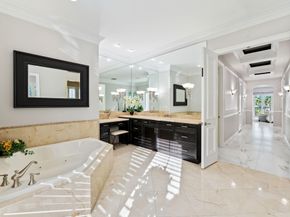 70 N Compass Dr, Fort Lauderdale FL 33308