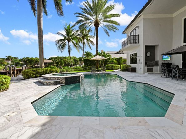 70 N Compass Dr, Fort Lauderdale FL 33308