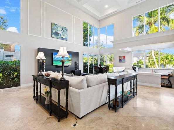 70 N Compass Dr, Fort Lauderdale FL 33308