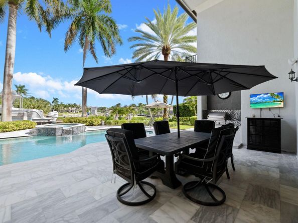 70 N Compass Dr, Fort Lauderdale FL 33308