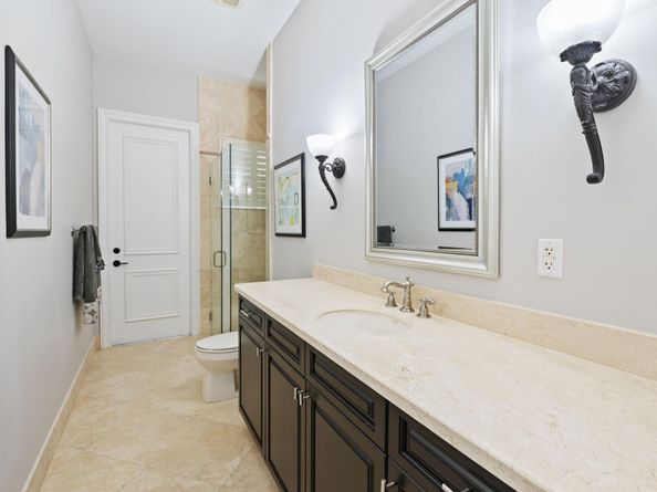 70 N Compass Dr, Fort Lauderdale FL 33308