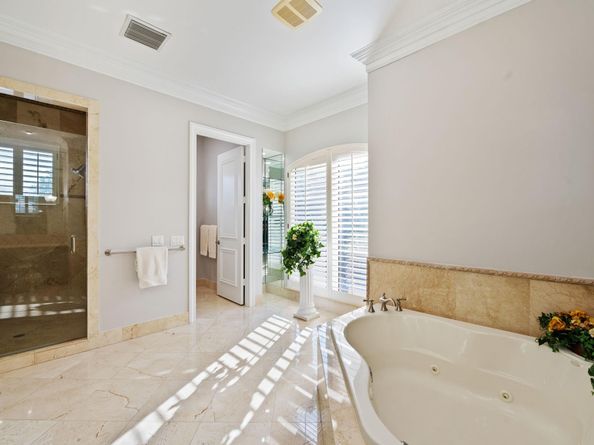 70 N Compass Dr, Fort Lauderdale FL 33308