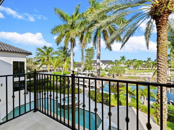 70 N Compass Dr, Fort Lauderdale FL 33308
