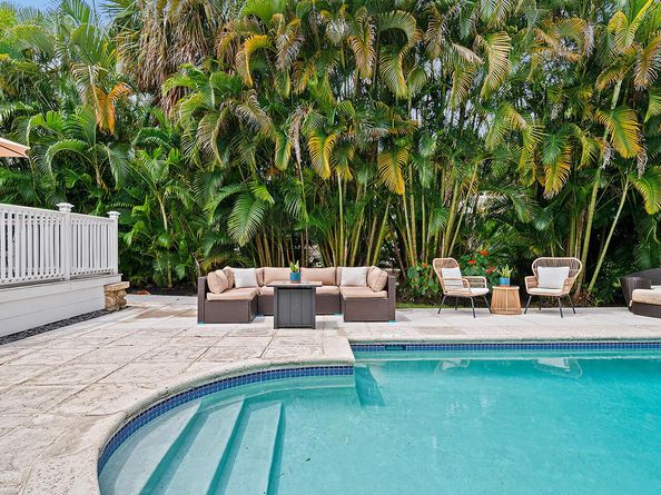 4206 Washington Road, West Palm Beach FL 33405