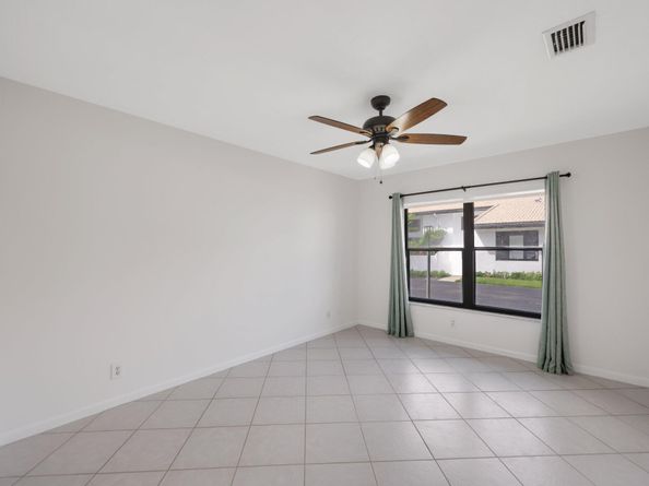 361 W Camino Real 9, Boca Raton FL 33432