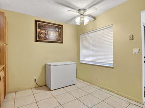 1343 Sussex Dr, North Lauderdale FL 33068