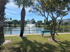 504 Davis Road 95, Palm Springs FL 33461