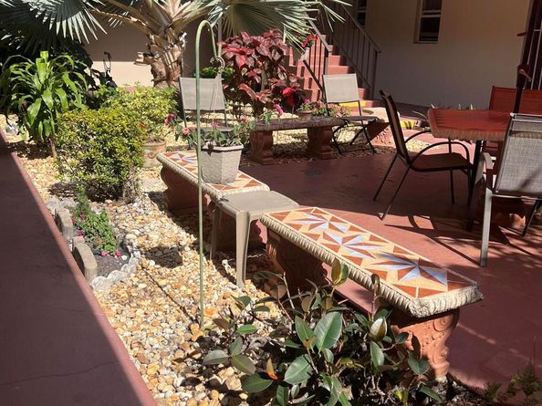 504 Davis Road 95, Palm Springs FL 33461