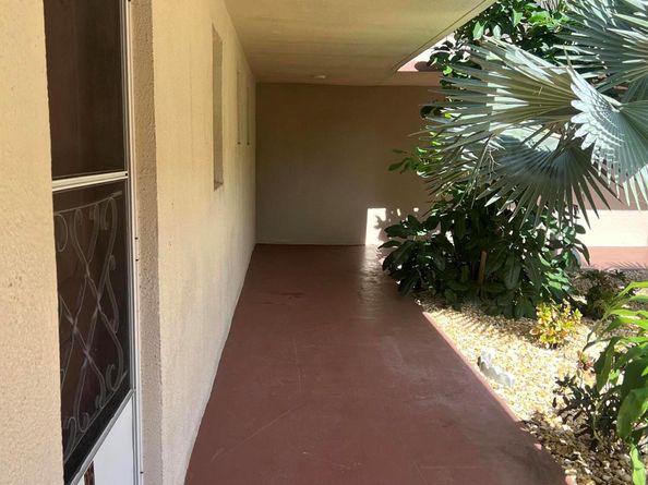 504 Davis Road 95, Palm Springs FL 33461