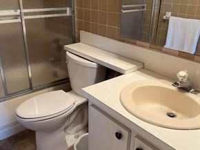 504 Davis Road 95, Palm Springs FL 33461