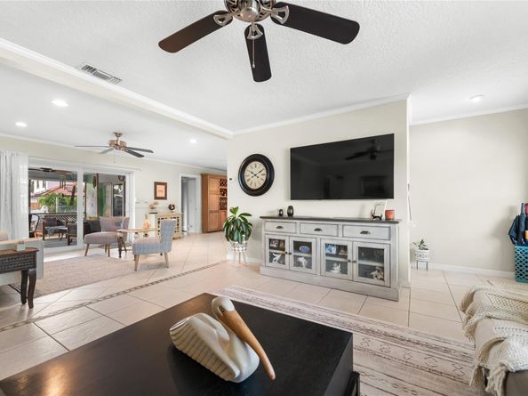 1472 NE 54th St, Fort Lauderdale FL 33334