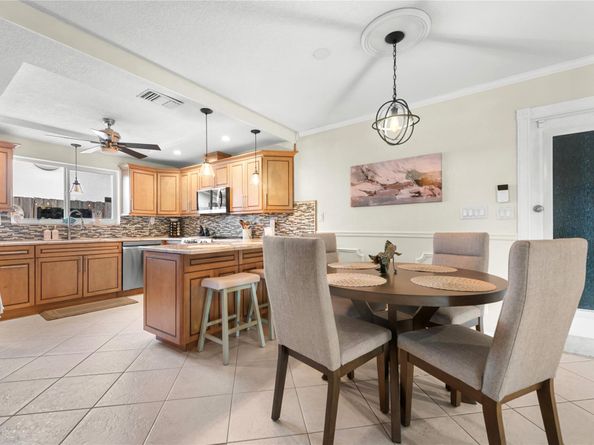 1472 NE 54th St, Fort Lauderdale FL 33334
