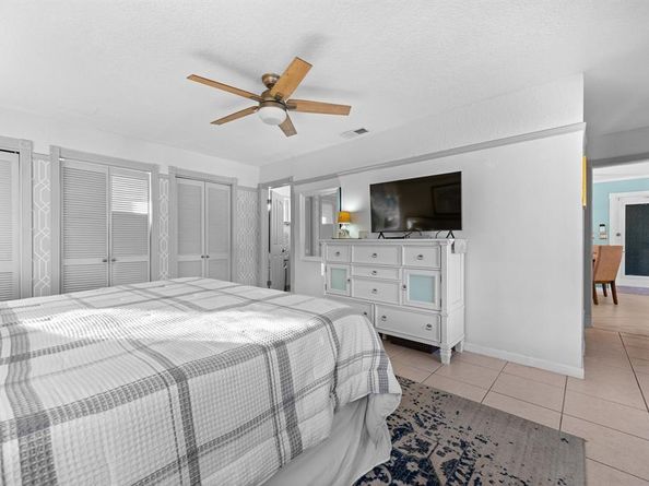 1472 NE 54th St, Fort Lauderdale FL 33334