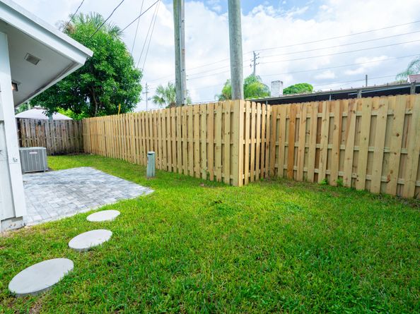 1846 Windsor Drive, North Palm Beach FL 33408