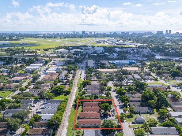 237 NW 12th Ct, Pompano Beach FL 33060