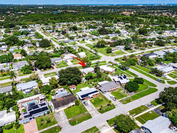 3728 Everglades Road, Palm Beach Gardens FL 33410