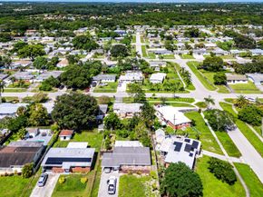 3728 Everglades Road, Palm Beach Gardens FL 33410