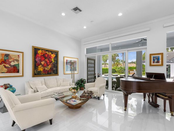 2701 Tecumseh Drive, West Palm Beach FL 33409